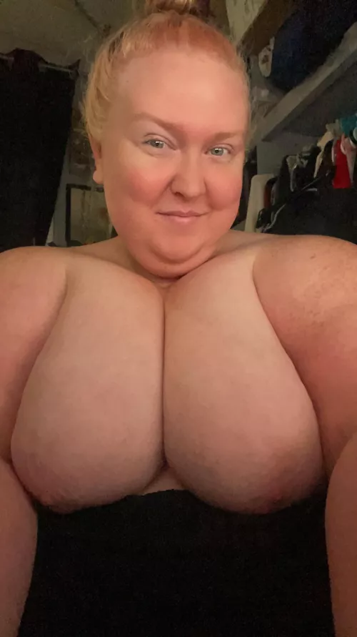 HAPPY TITTY TUESDAY!! by Sagexxx_scarlet