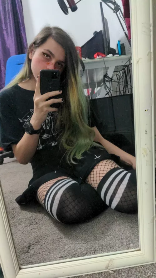 if ONLY this make-up wasn't a filter :(((( by cutegambit