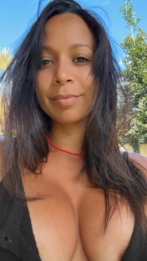 In love with my tan by Nextdoorcharlie