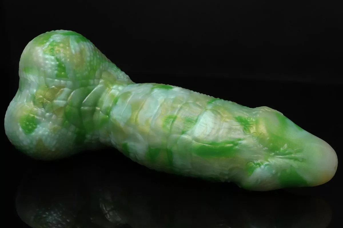 Managed to snag a Marcel made from the older mold teased last year! Words cannot describe how happy I am right now 🥹 posted by xServilexx