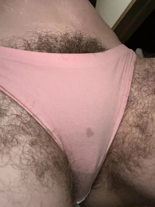 My bush is the biggest it’s ever been.. it keeps my pussy so wet and creamy I can hardly handle it by asstralgoddess28