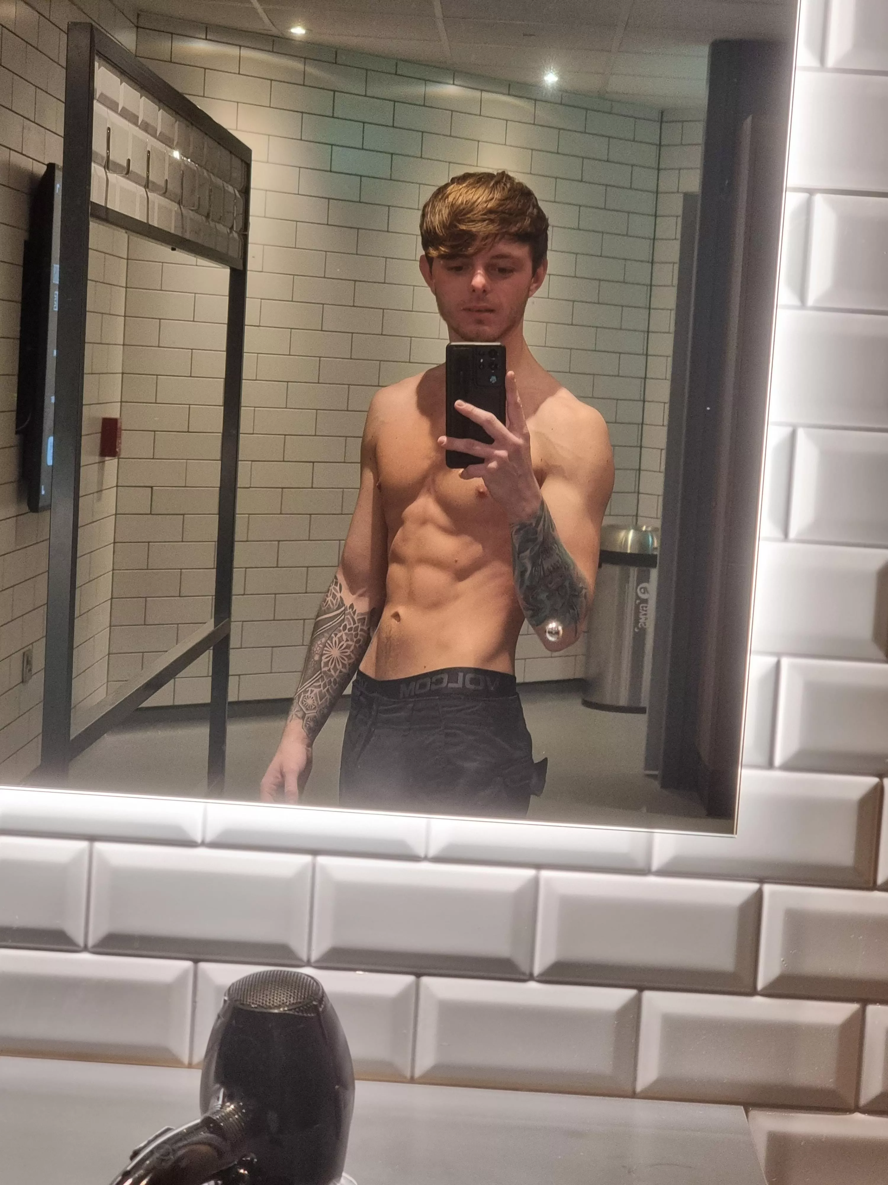 My first post here 🤫 posted by Jordx77