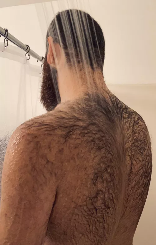 My furry back at 22 by BeardyBeefCub