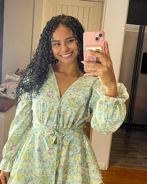 Natural smiles are the sweetest by ILoveSmilinggBack