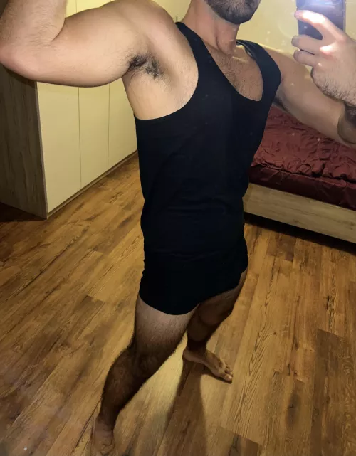 on your knees by Hairy_KO