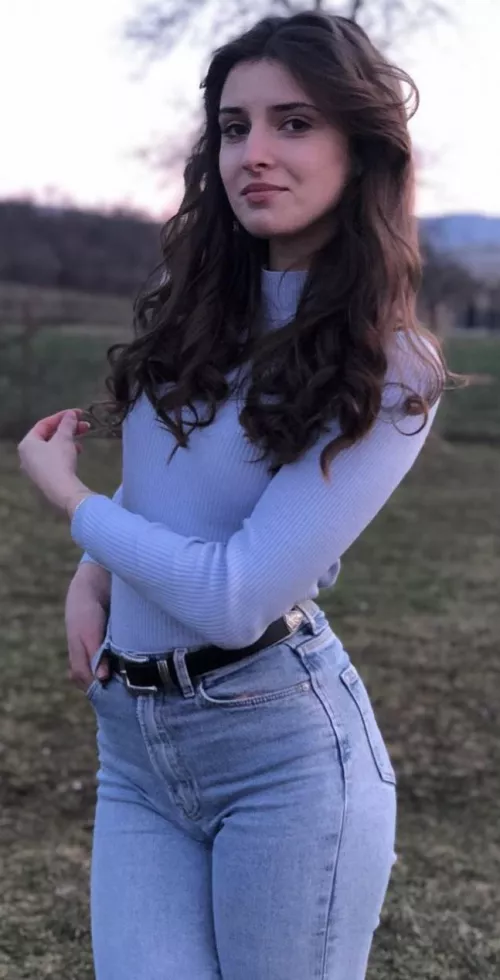 Perfect girl IUTR by theviolentkat12