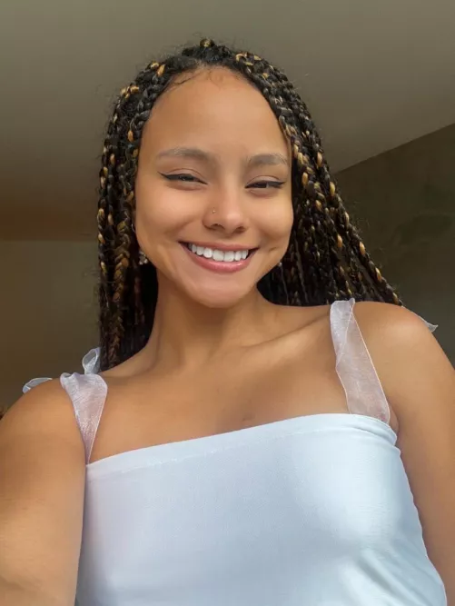 Posting on reddit makes me shy by ILoveSmilinggBack