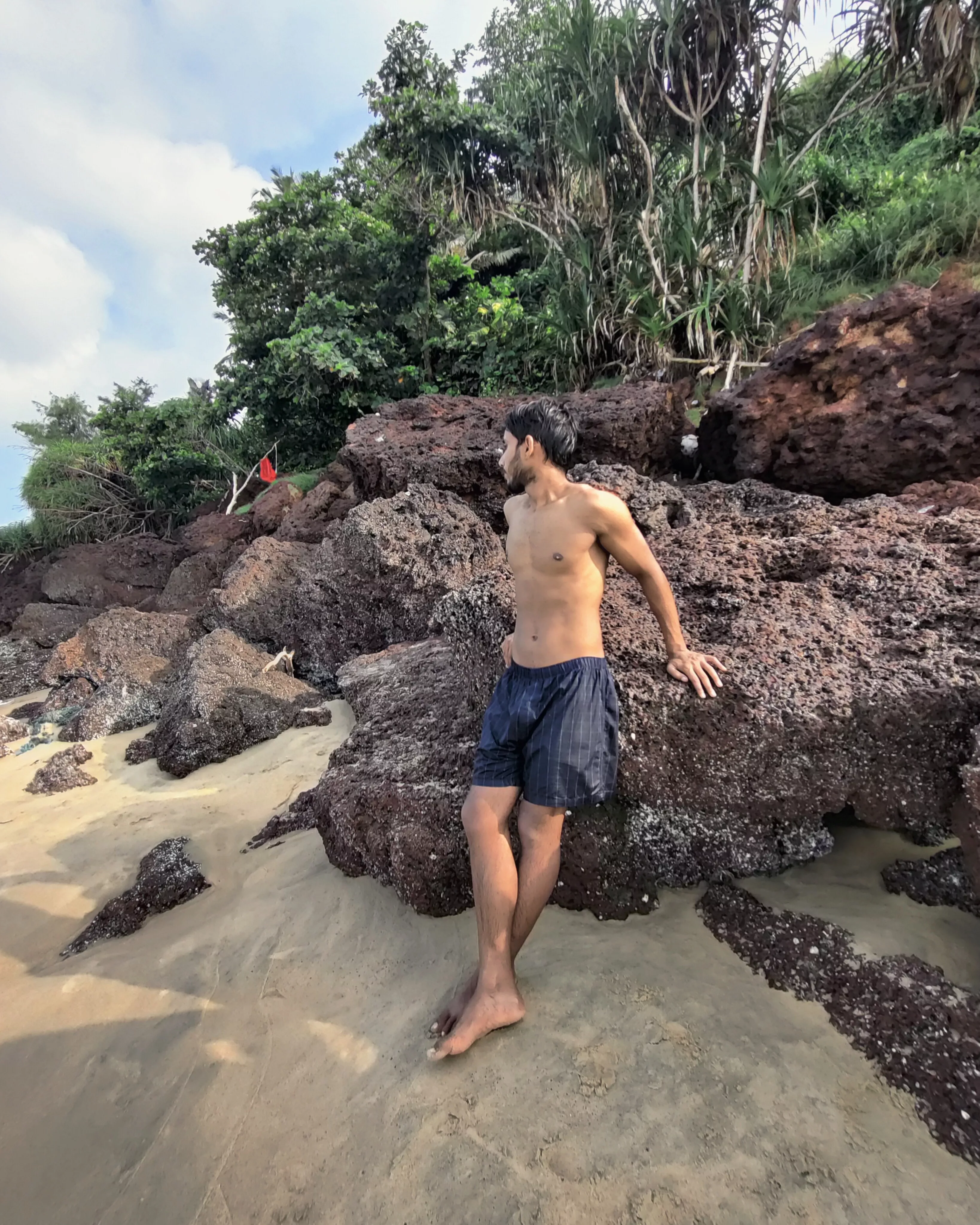 Saurav is from India. looking for friends around the globe. posted by ExaminationGreedy440