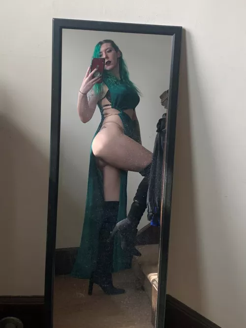 Slipped right out of the dress by sirenskiss3