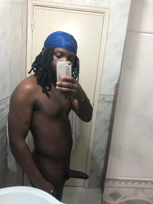 Support black fathers, by support I mean get on your knees and suck on daddy’s cock 👀🍫 by Bbc_intern