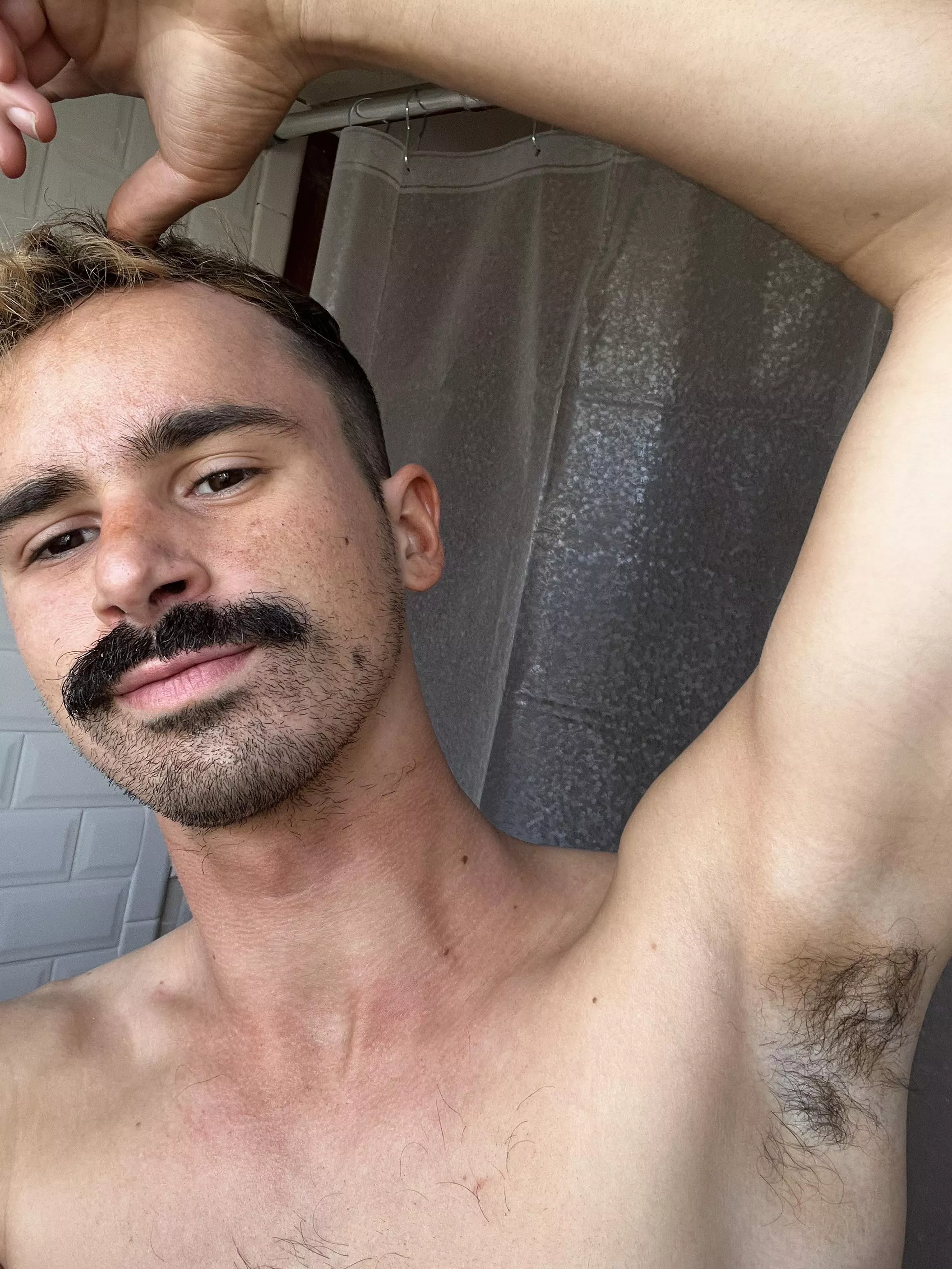 Tanned and a fresh cut for my bday ♓️ posted by FosseFanatic