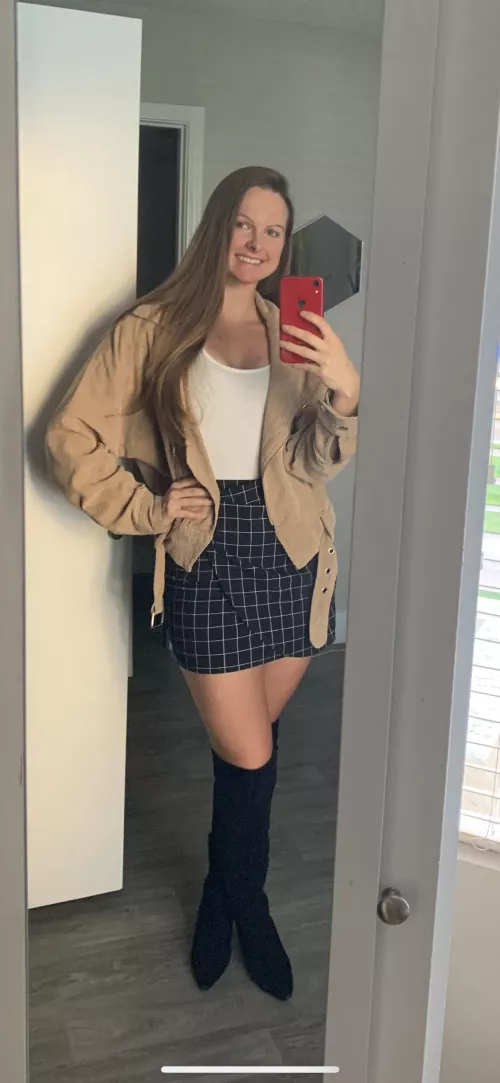 Thigh highs and long hair by dalicious_