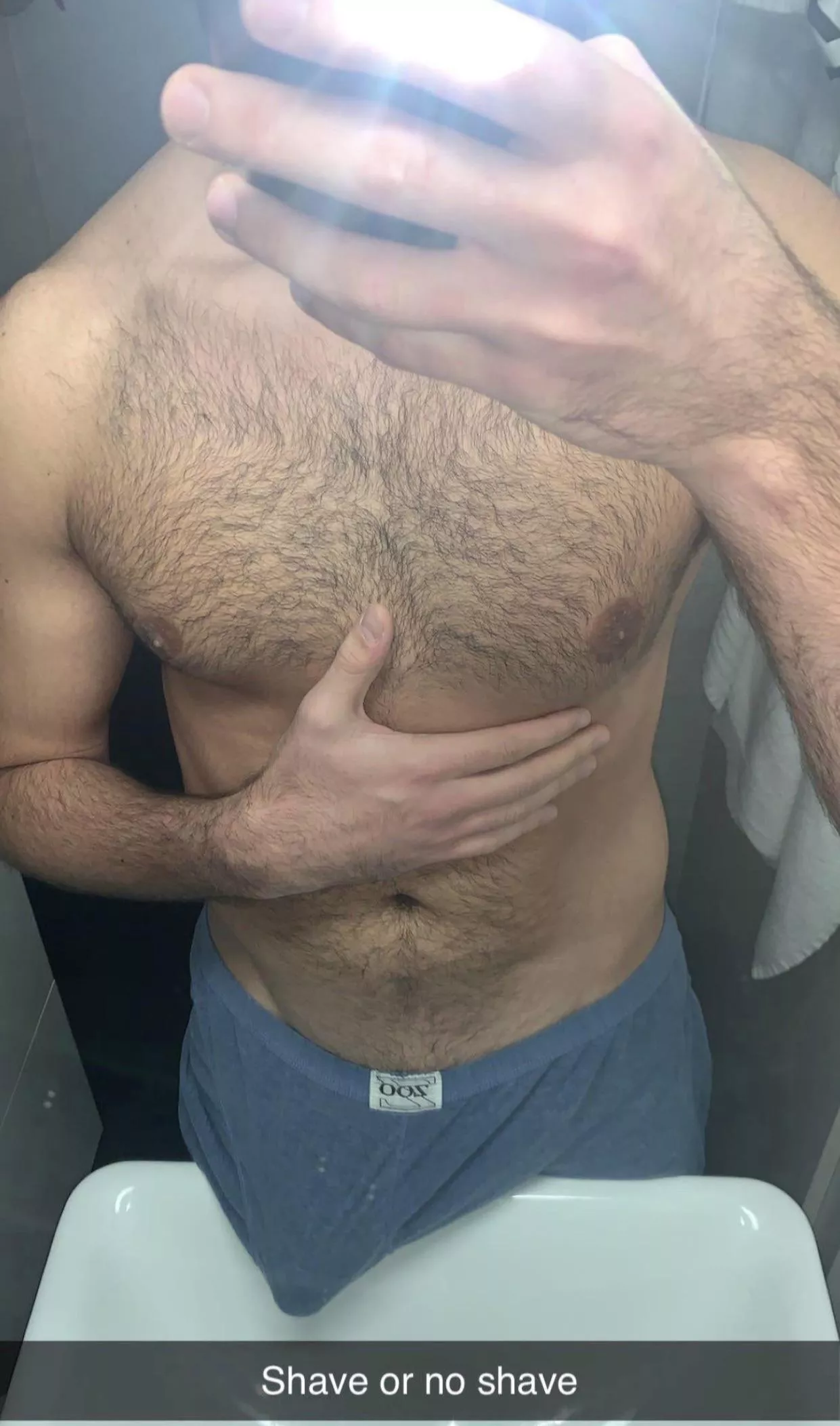 32 fit hung dom top Daddy looking for a nice slim bottom boy to live chat with on snap ;) please send pic and asl first! 18+ Sc Tyler_d921 posted by D_ryder928