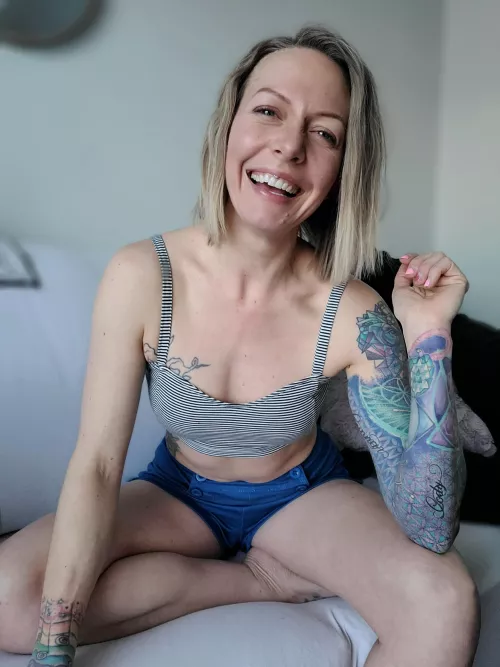 80s girl! can you guess which year? by summersparkle86