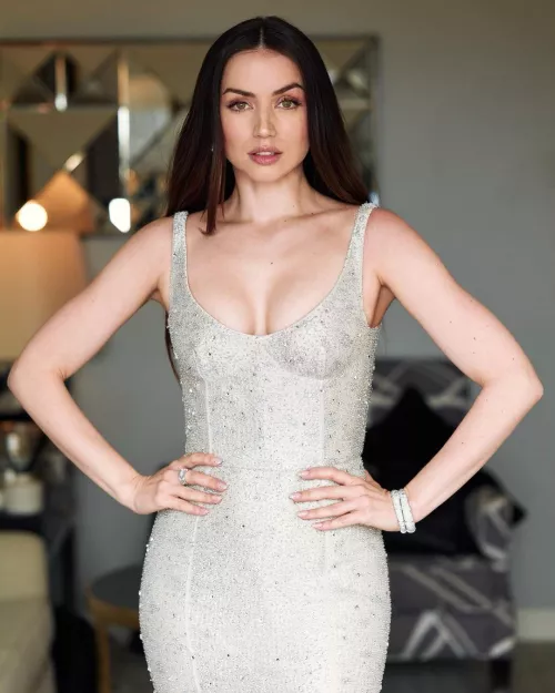 Ana de Armas by Master_Rignolo