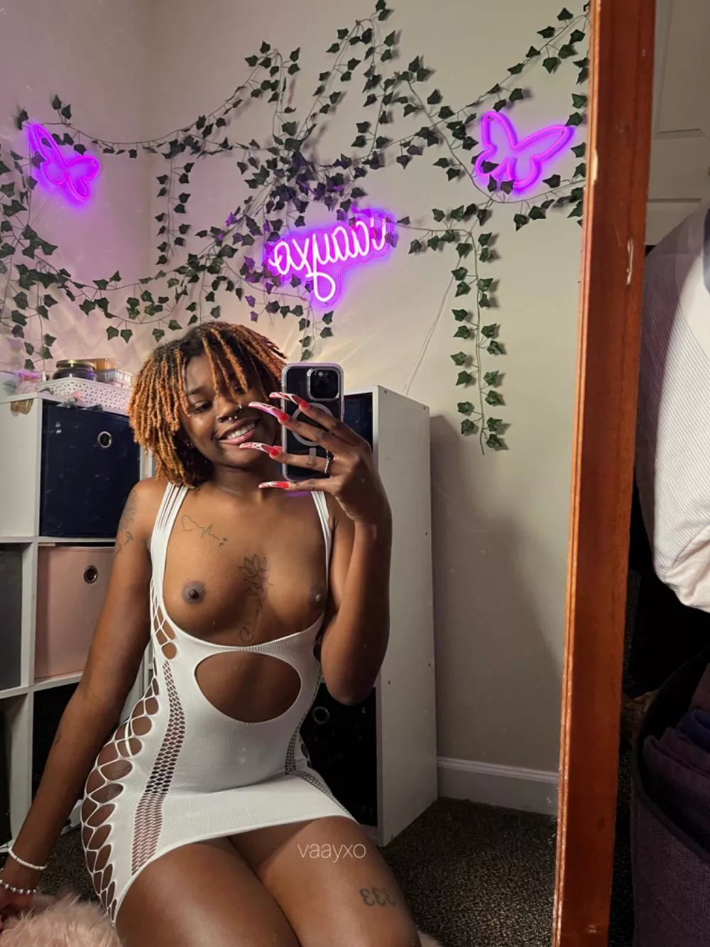 angels are dressed in white, right? posted by vaaybitch