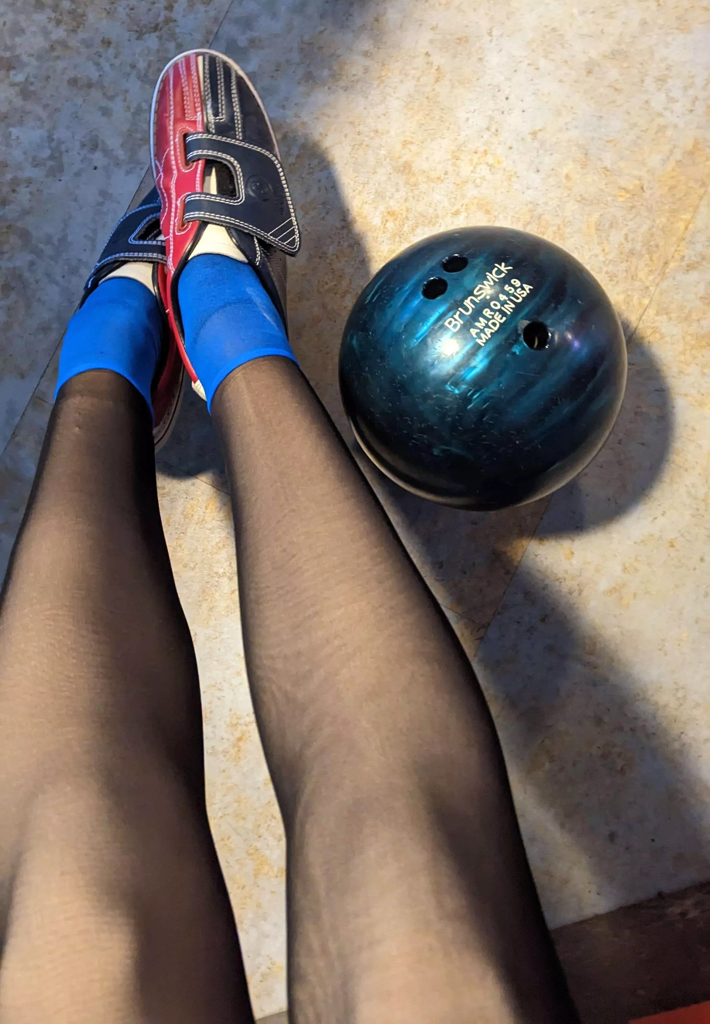 bowling and tights, what do you think about this combo posted by MarielleFeet