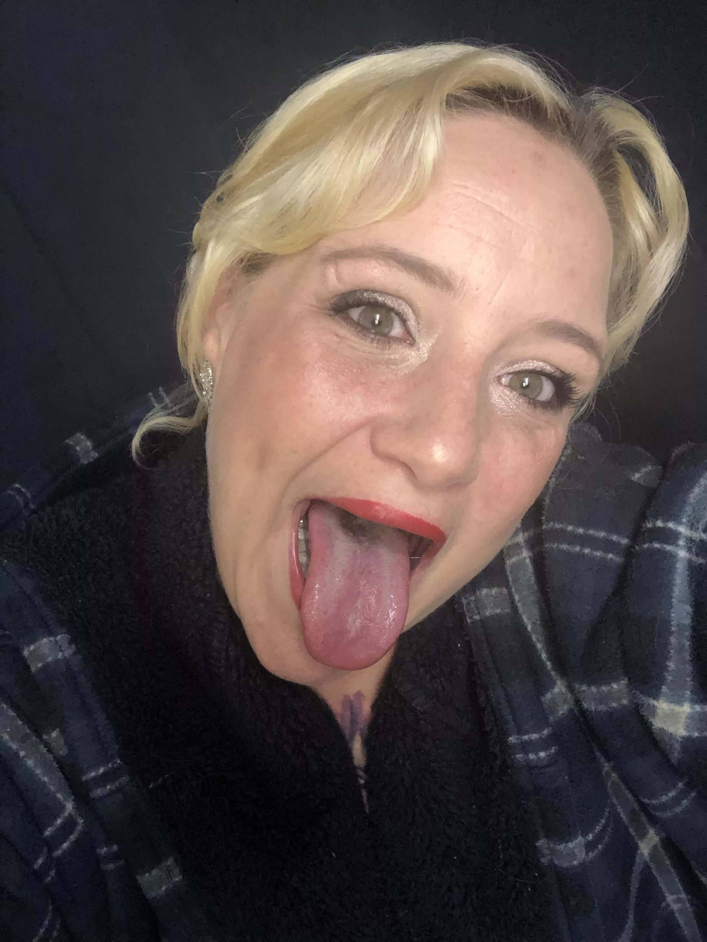 Cum in here please xx posted by Felgate007