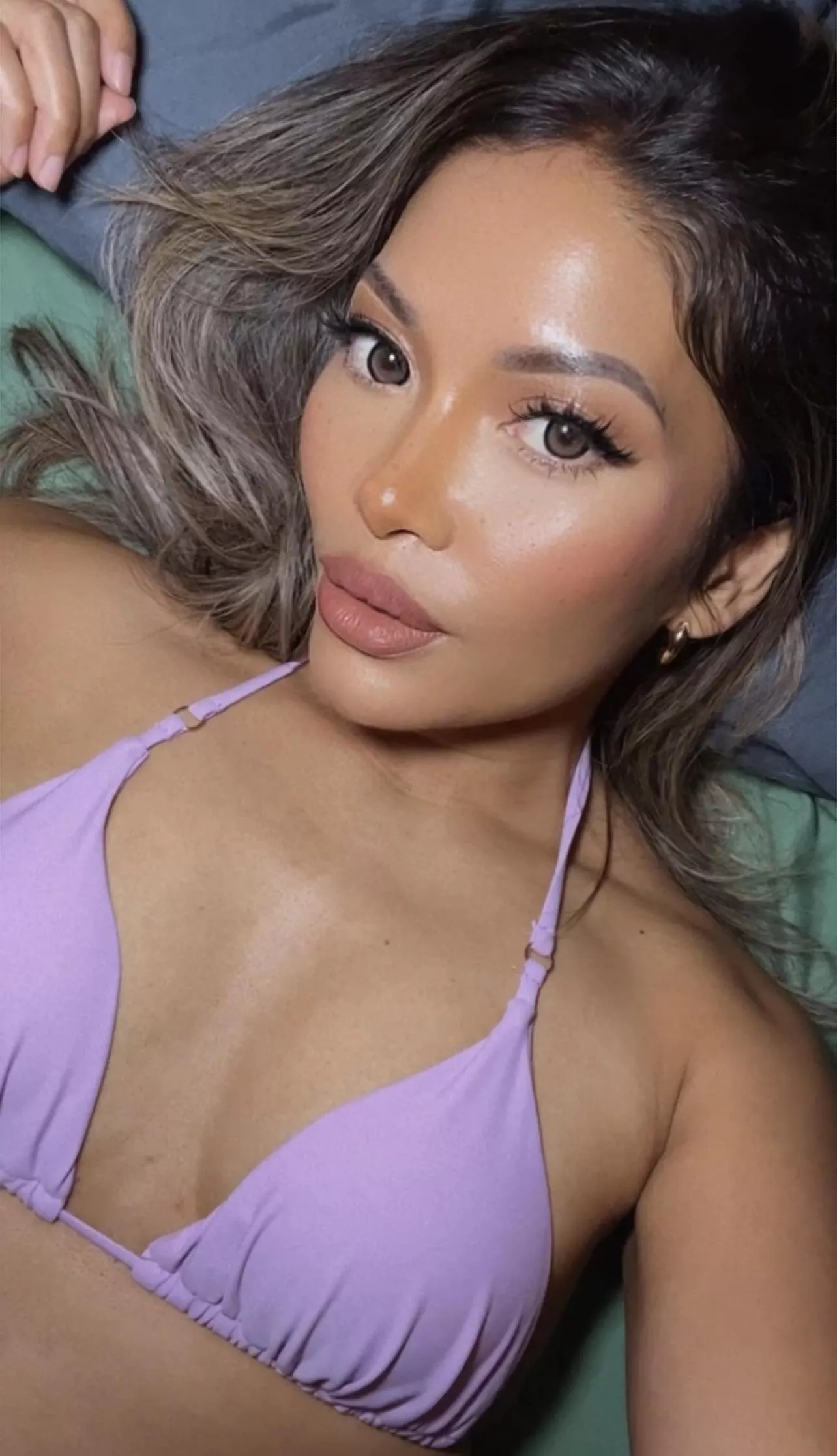 Describe me in one word? 💜 posted by ExclusiveBowling