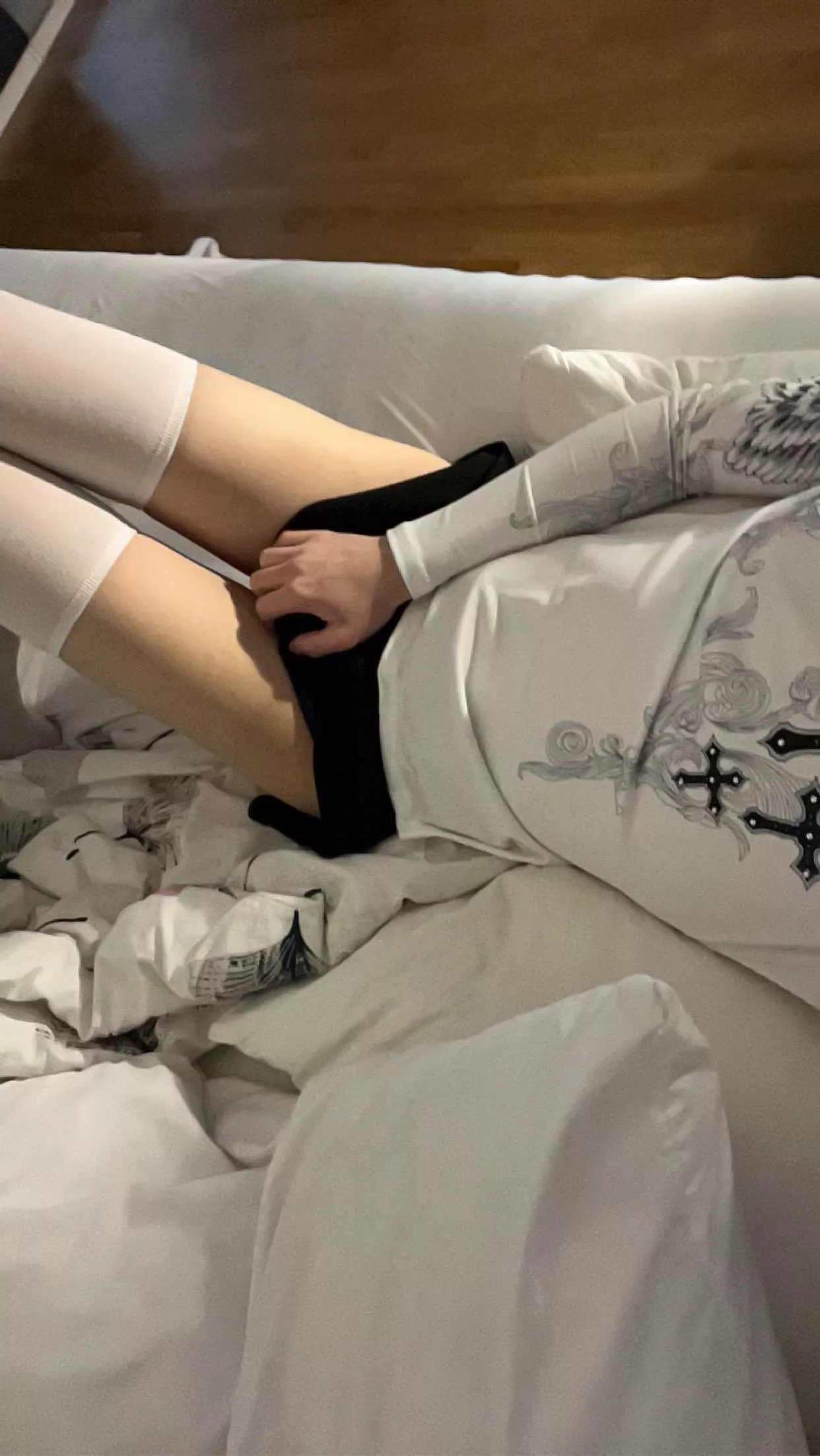 do you like my outfit?🤭 posted by bastianpr