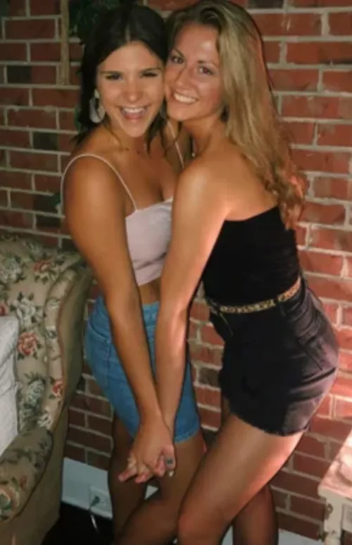 🧱 duo by Chaturbater1