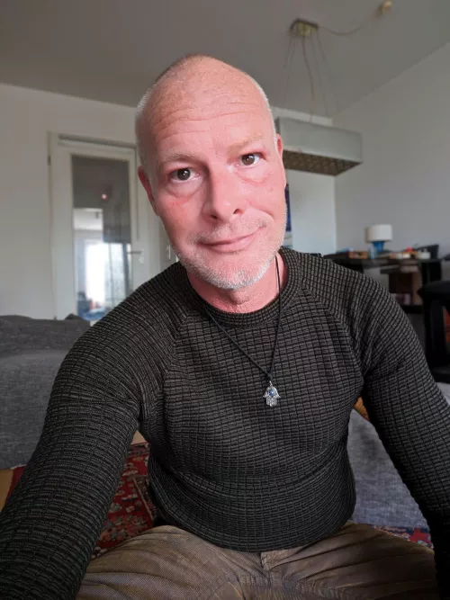 Felt cute, won't delete later ;) by Panatlantica