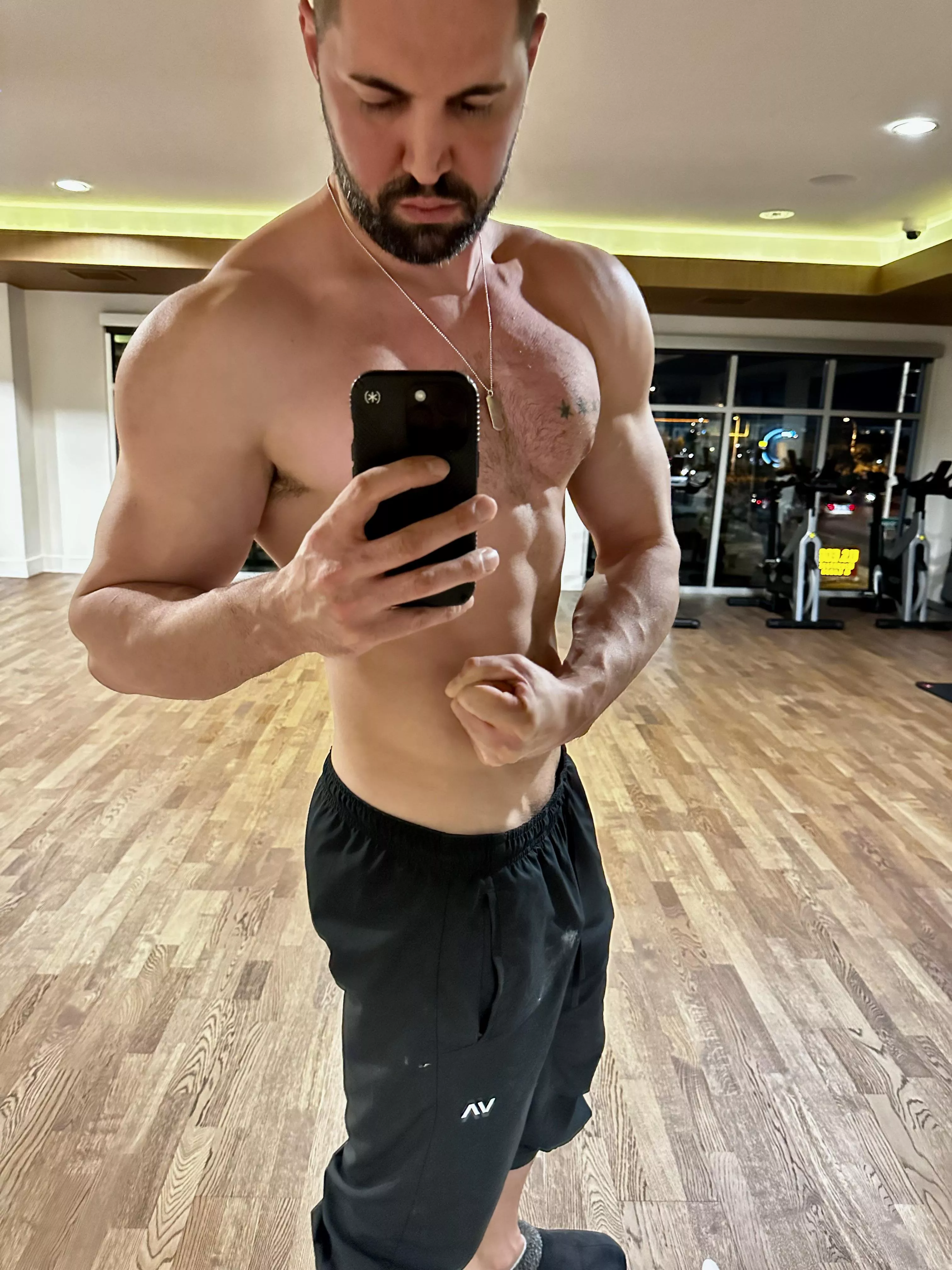 Forearms feeling so pumped posted by TroyLight