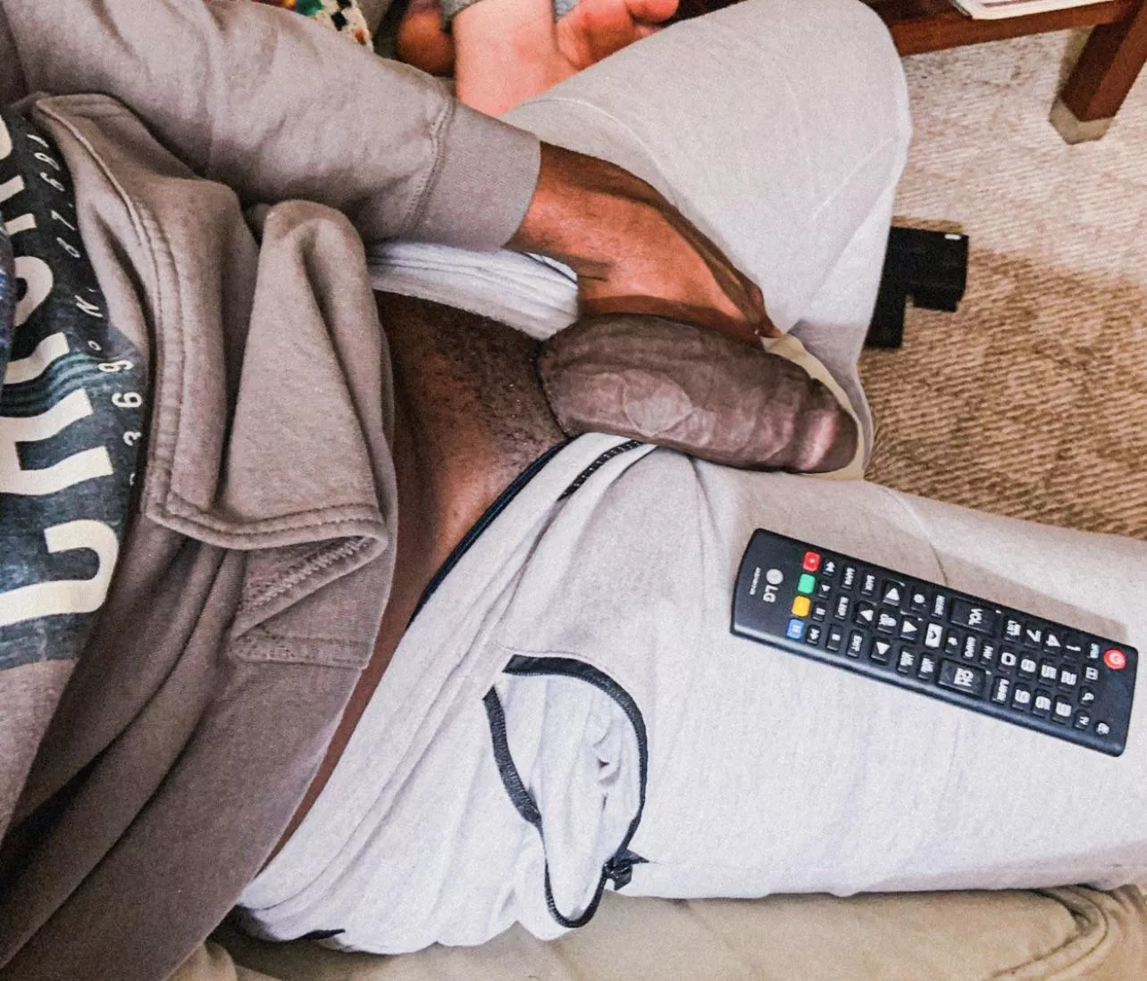 Heavy cock you need two hands posted by Rosescakefactory