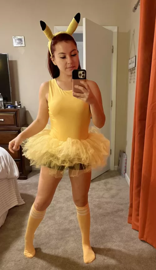 Hiii I’m Pikachu and I choose you ☺️♥️ by DearEmmi2265