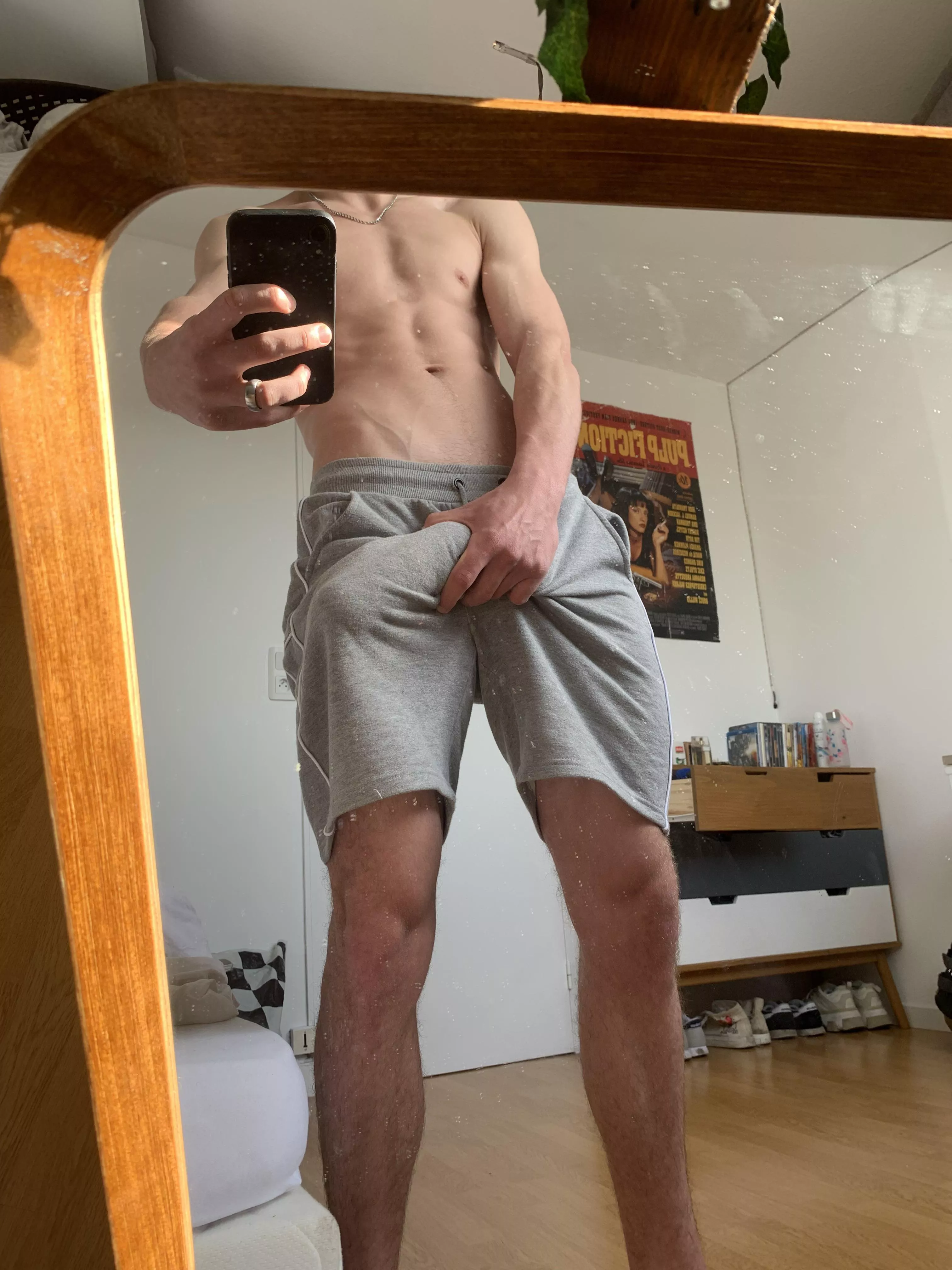 i’m fkn hard rn posted by EnvironmentalBear196