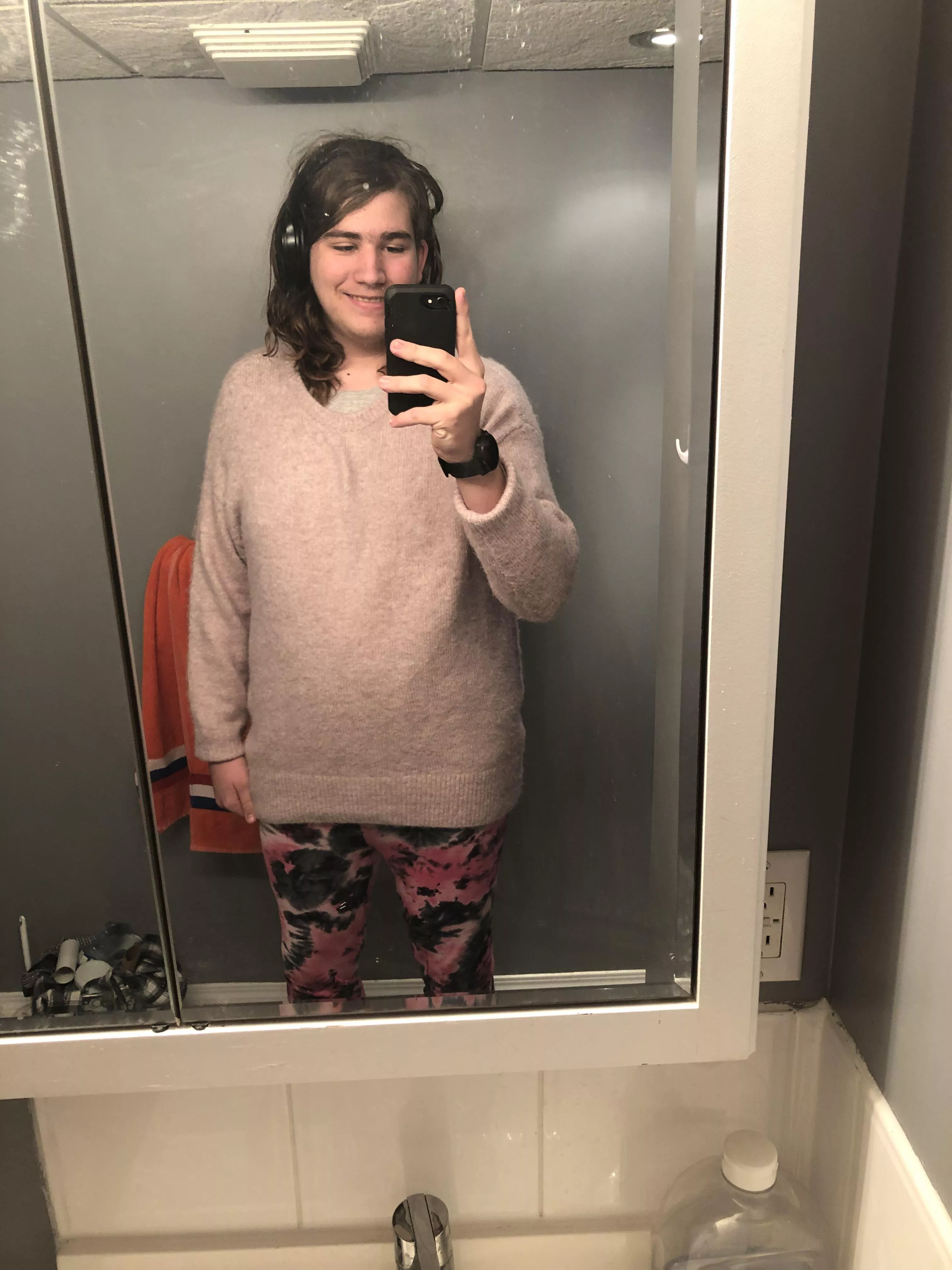 just got my first outfit. how does it look? posted by Thedarkkitten123