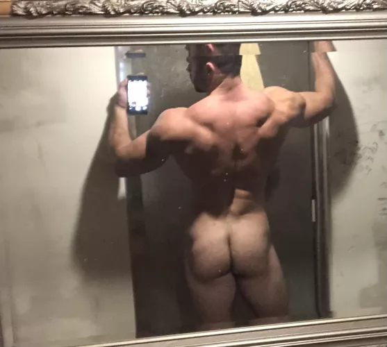 Just wanna be thicc by Boring-Art6947