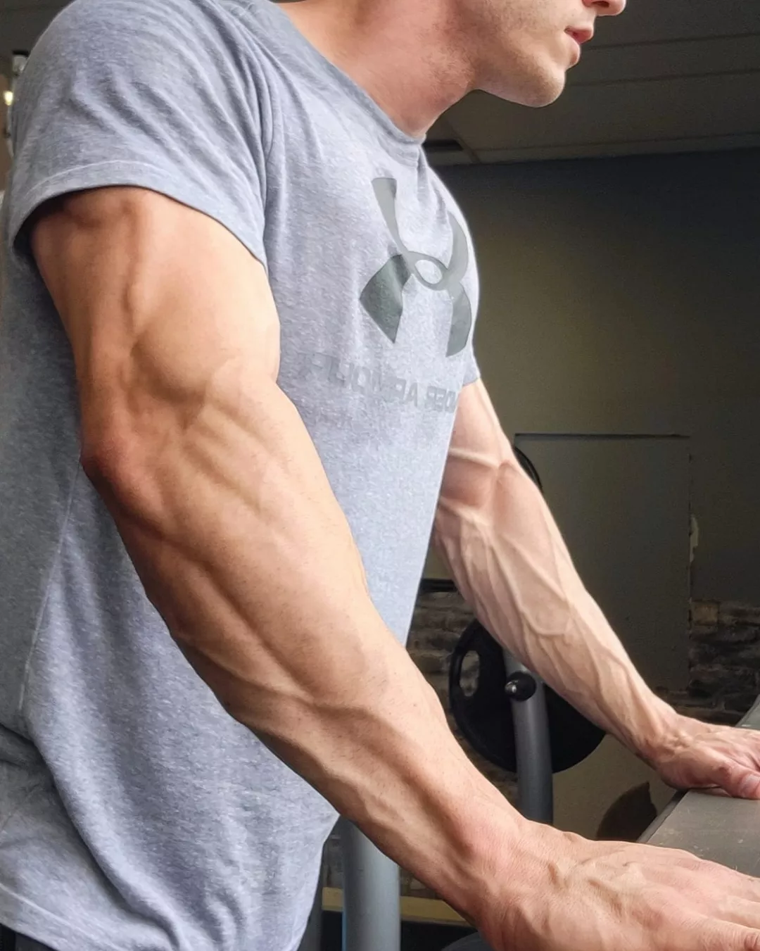 Left or Right 😌..? posted by John_fitness91