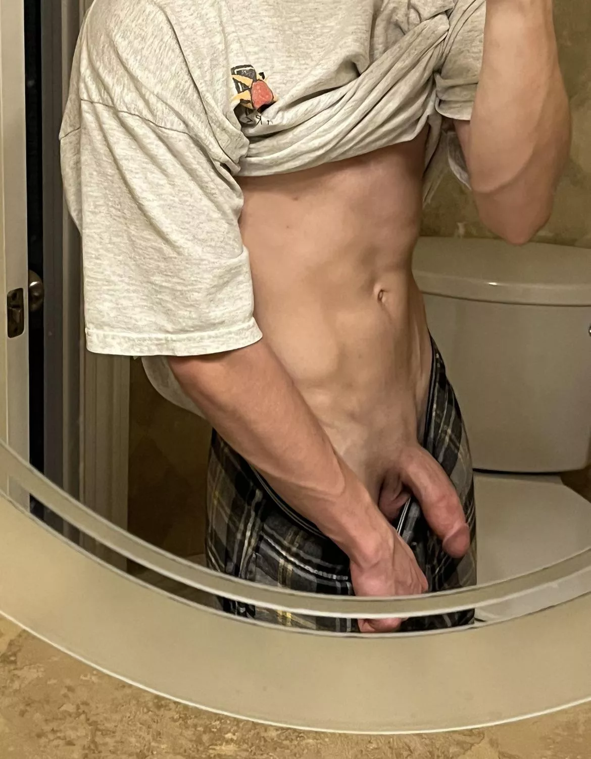 lick me up posted by materesi