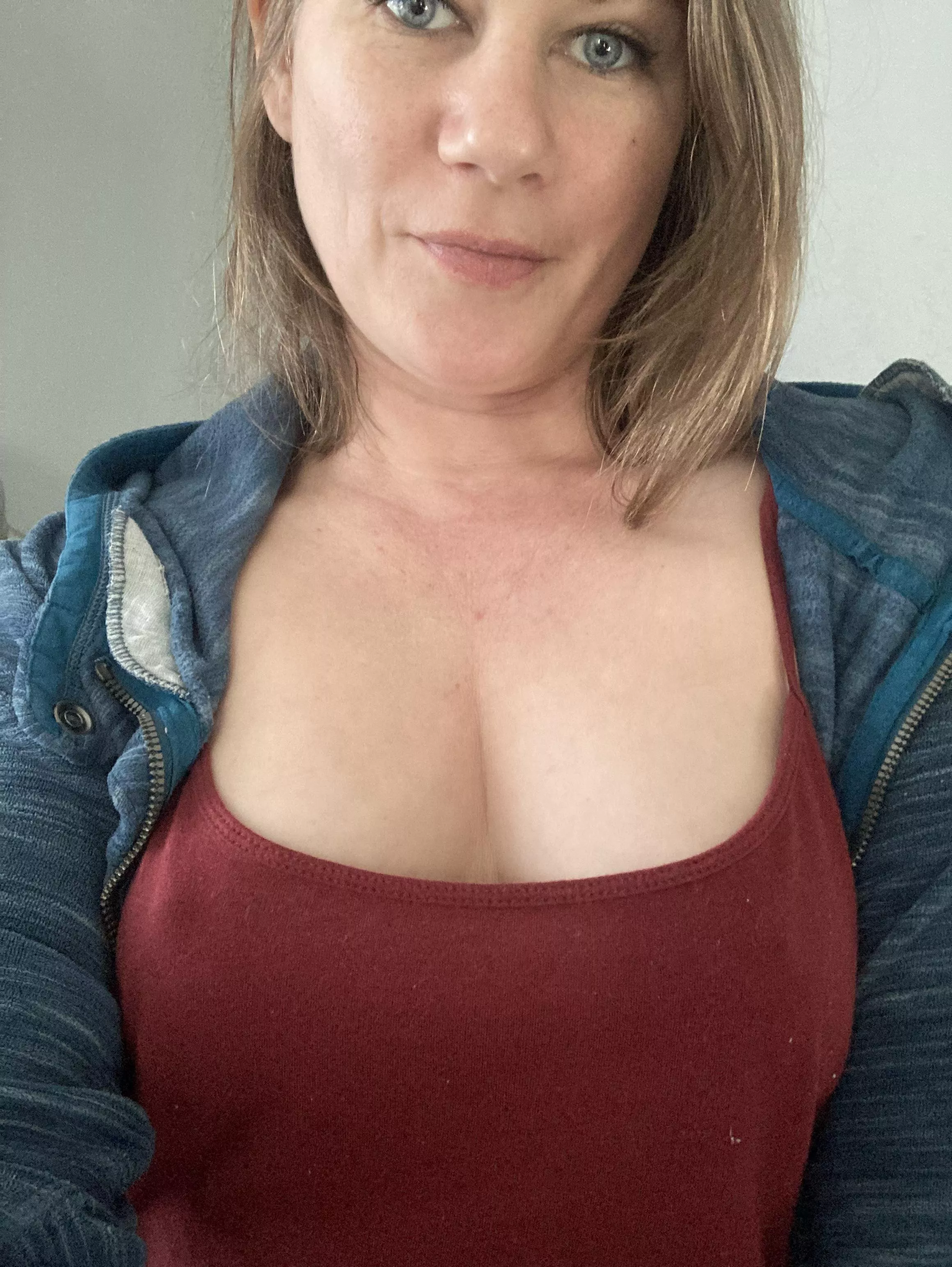 Loving braless life 😘 posted by nadia_nedeli