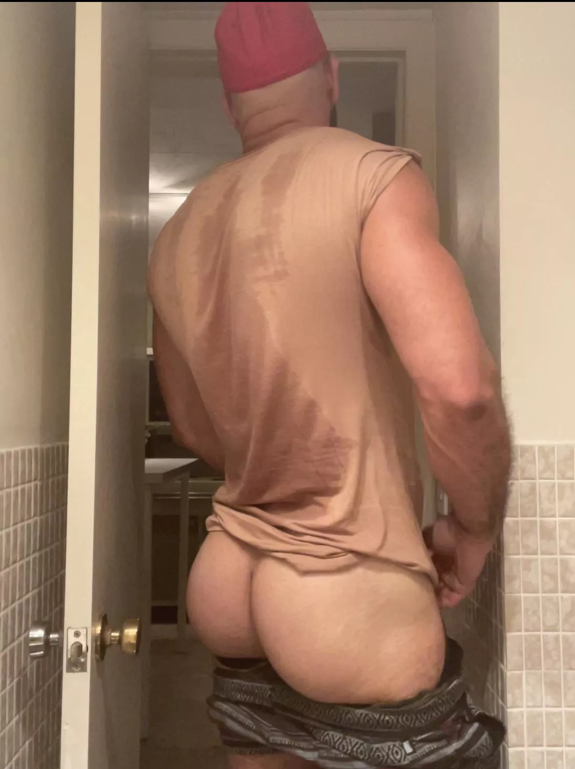 Sweaty 🥵! Taste 👅 it posted by romanito29