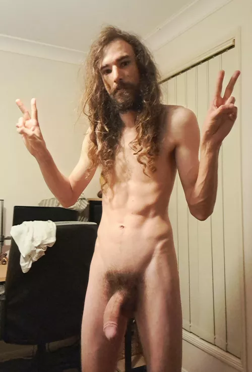 Who likes their men hairy? by Ancient_Survey8002