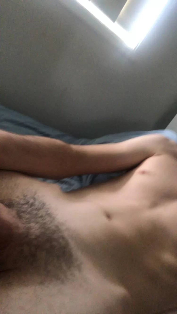 18 teen looking for bros <22 to help me top a bttm. Snap jackx.6 posted by Inner_Soup_8930