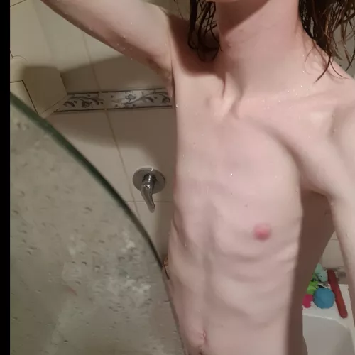 18aus vers under 22 pls. no need to talk just send pics n vids @Jacobdelton22 by Jayden20041996