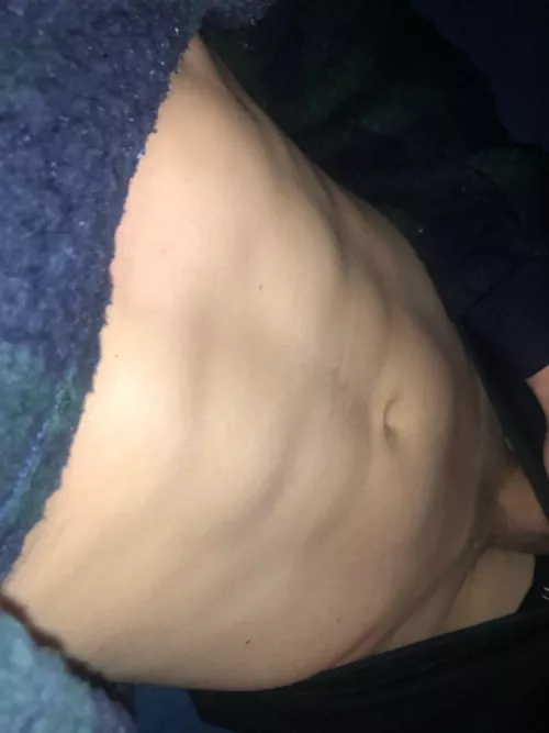 19 uk. anyone dm me by littletwink6969