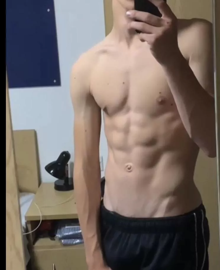 19 UK FINDOM, sc me R_J7500 any sub piggies that wanna be owned financially, or want to pay to see your sexy master posted by hreshtryhft356vtd