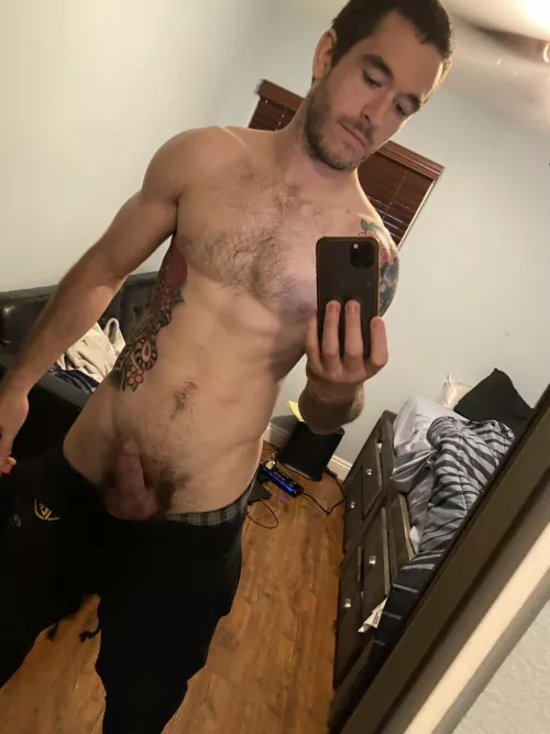 After gym pump has me feeling gooood by ToomuchTest197