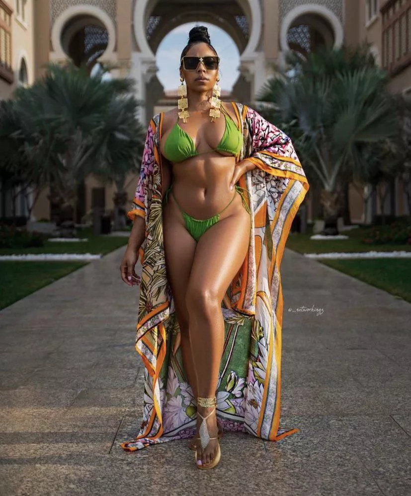 Ashanti posted by jondoe31313