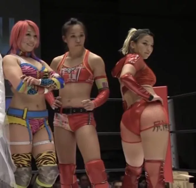 Asuka and Hikaru Shida 🍑 posted by Hornypervert6869