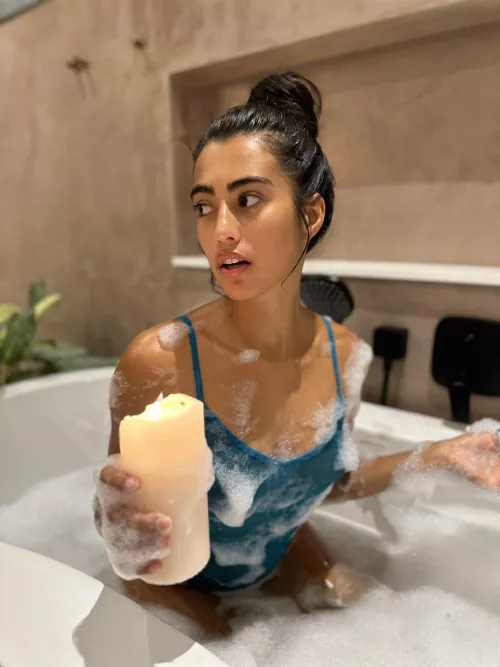 Bath time by Kathimodelofficial