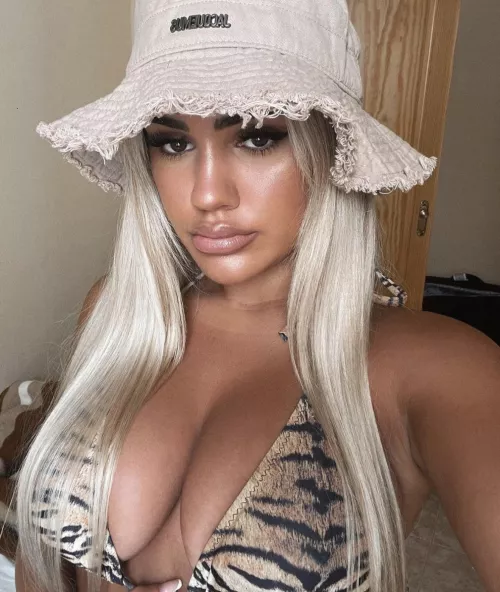 Ella Murray 🤌🏻 by WSMChavs-