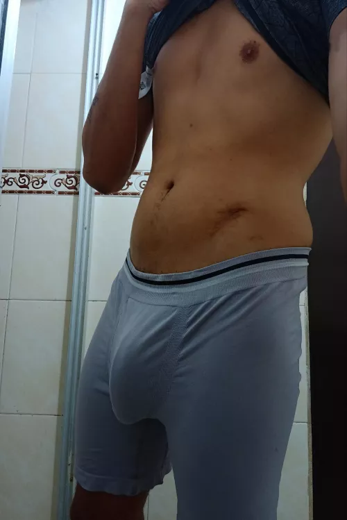 Fuck, I'm looking good by Mundane_Reference_80