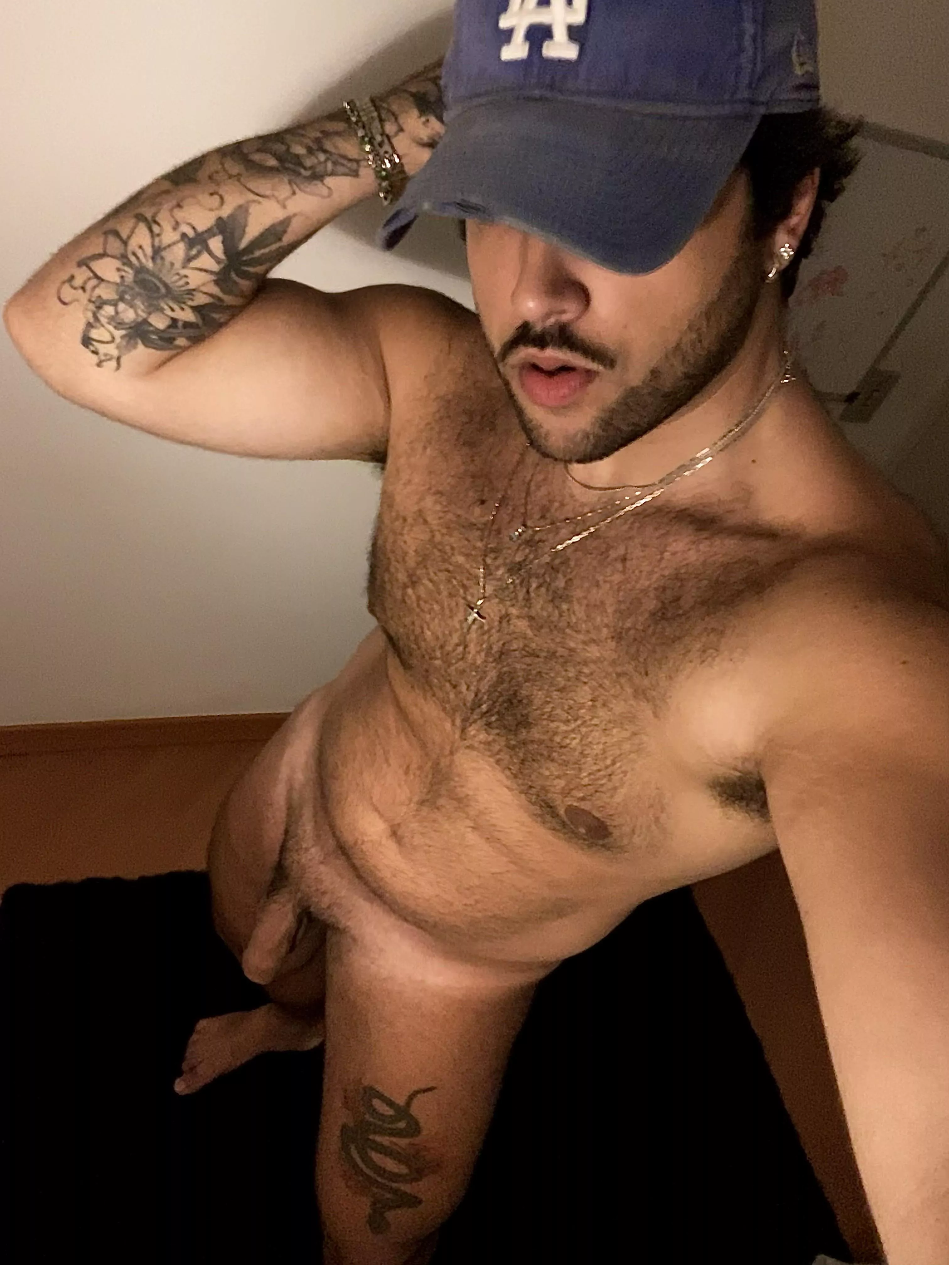 Full of testosterone worship me posted by urboymanny