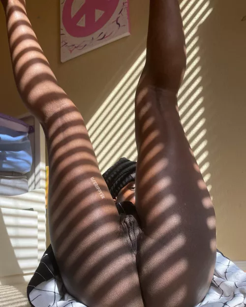 Fun sized, but my pussy lips make up for it by grippy3k