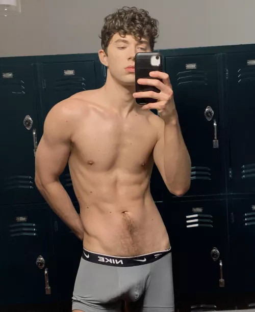 Got a little excited in the locker room by ElsaGermaineRiley